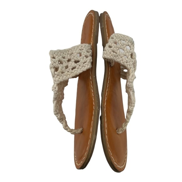 Universal Thread Cream Crochet Flat T-Strap Sandals Size 6 Women’s - Picture 3 of 6